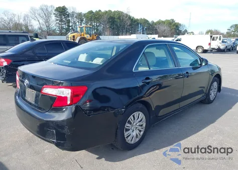 2012 Toyota Camry L z USA, uszkodzony, nr VIN 4T1BF1FKXCU585684